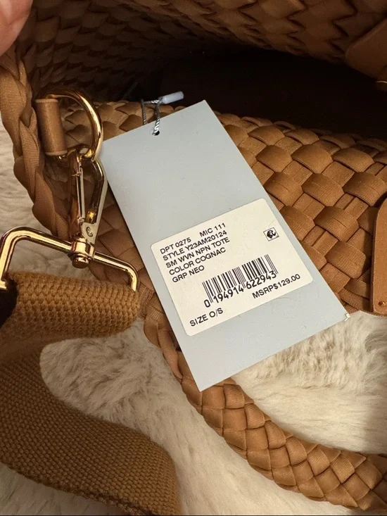 ANTONIO MELANI Woven Tote in Cognac Brown - Picture 4 of 5